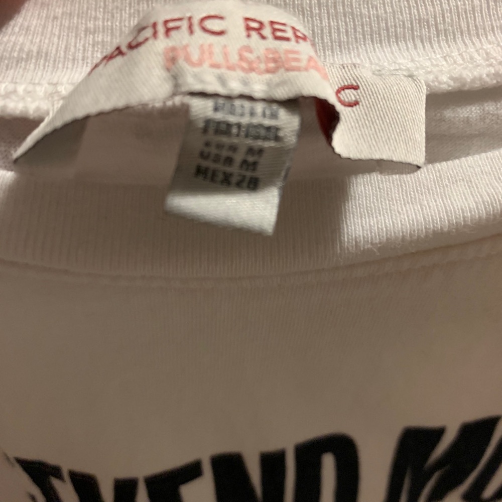 Crop top - Picture 2 of 2